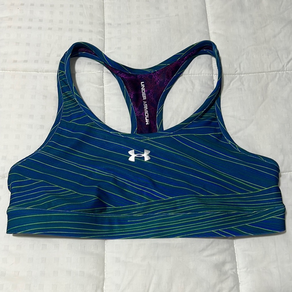 Under Armour Sports Bra - Size L